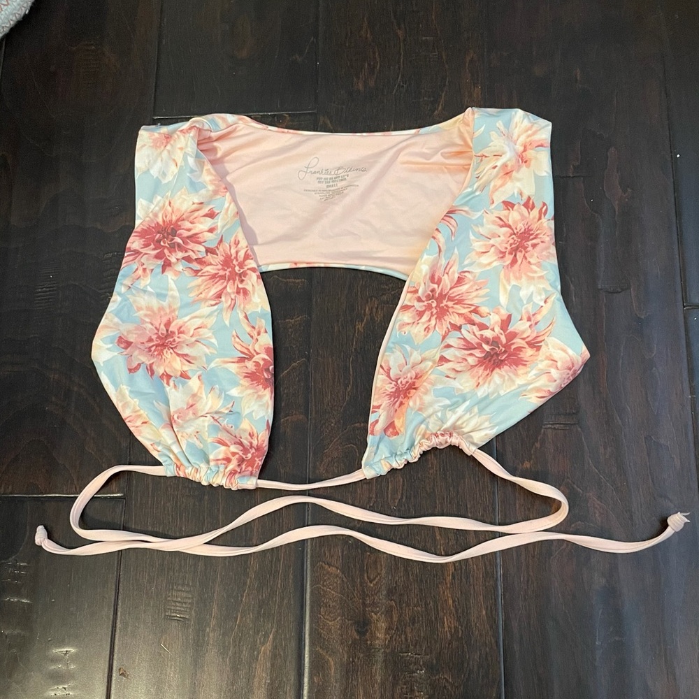 Frankies Bikinis Top